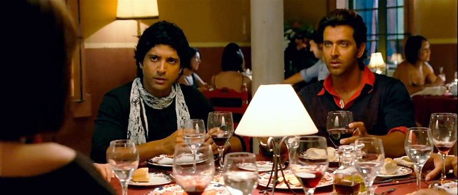 host a party zindagi na milegi dobara film dinner scene