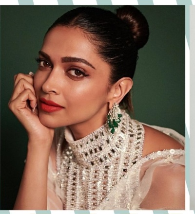 luxury makeup products लक्ज़री मेकअप प्रोडक्ट्स